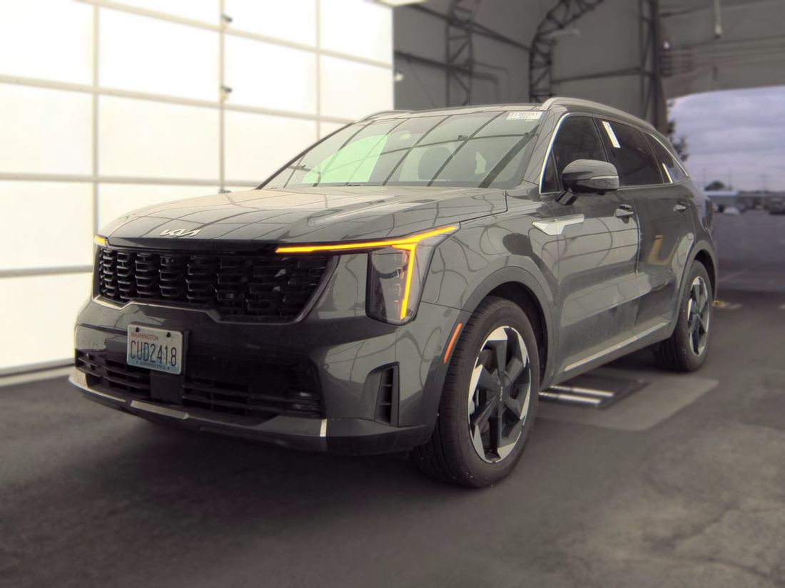 2025 KIA SX-P (AWD)