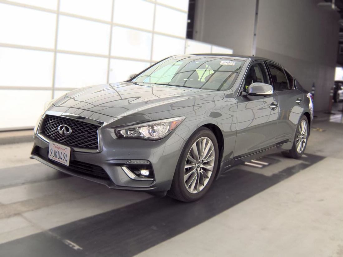 2023 INFINITI Luxe