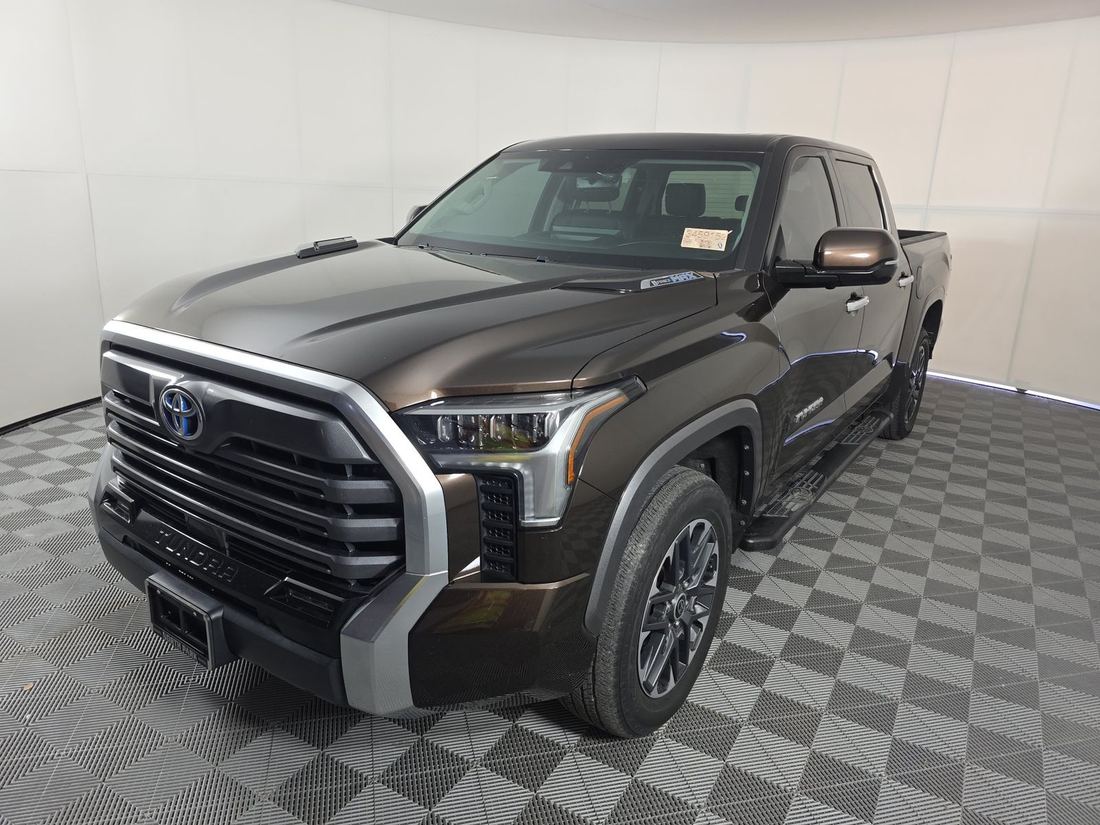 2024 TOYOTA 75 Series