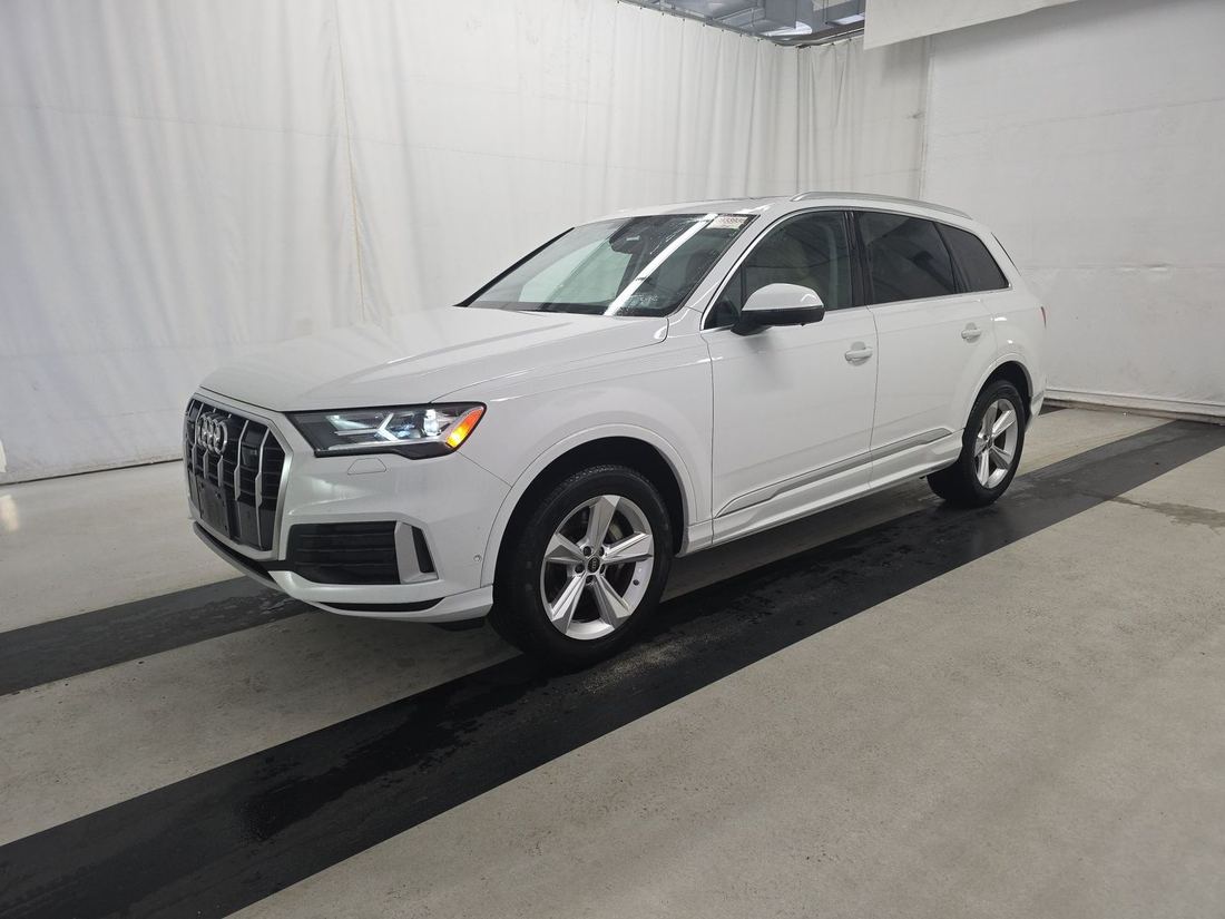 2023 AUDI quattro Premium