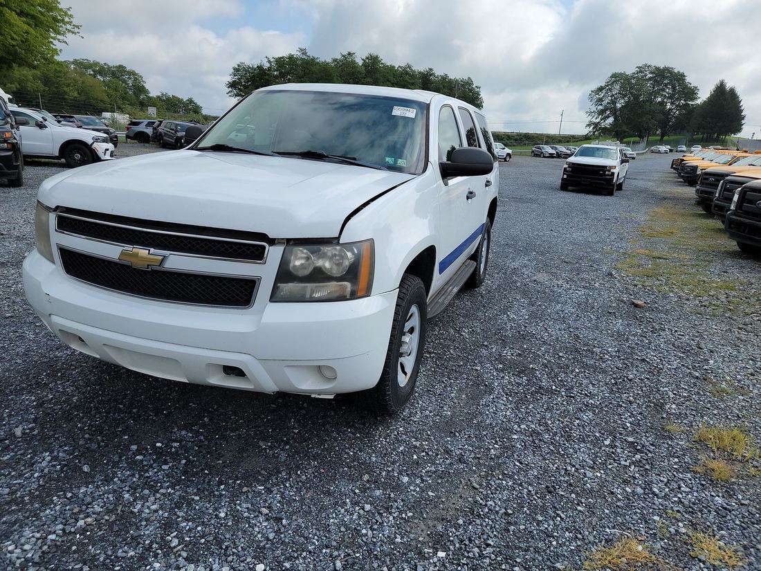 2011 CHEVROLET 1/2 ton