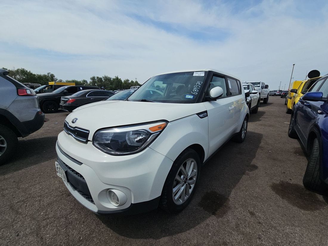 2019 KIA Plus