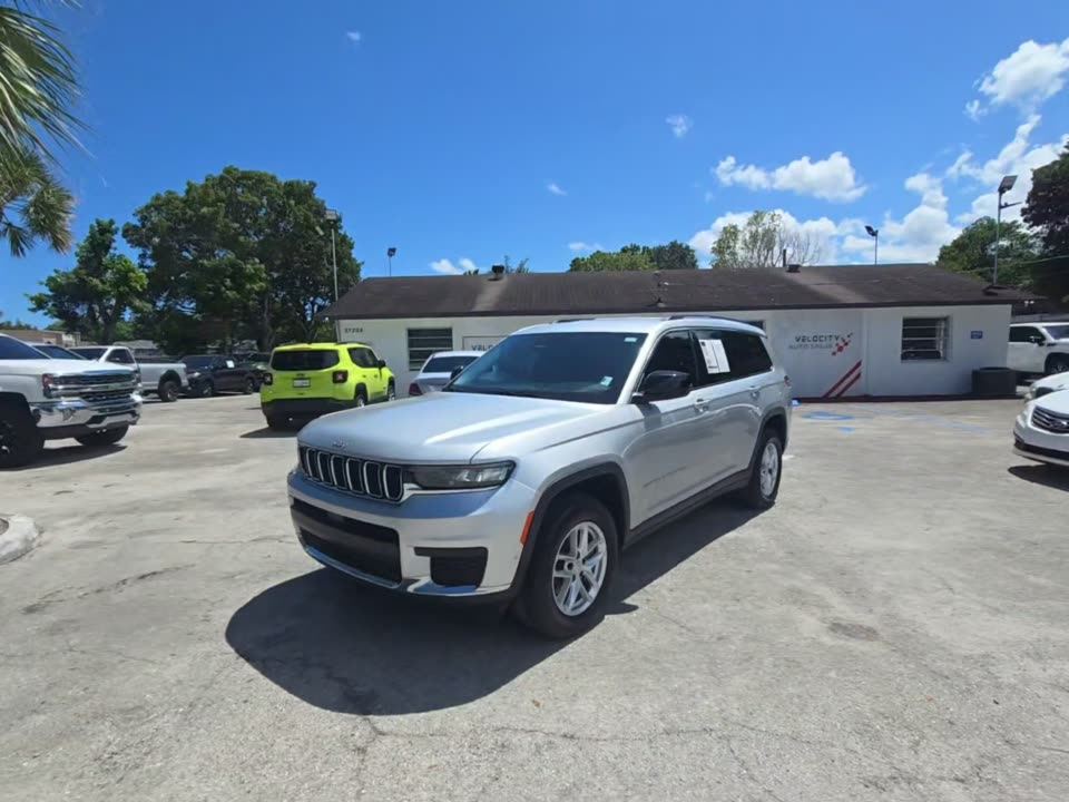 2022 Jeep Laredo
