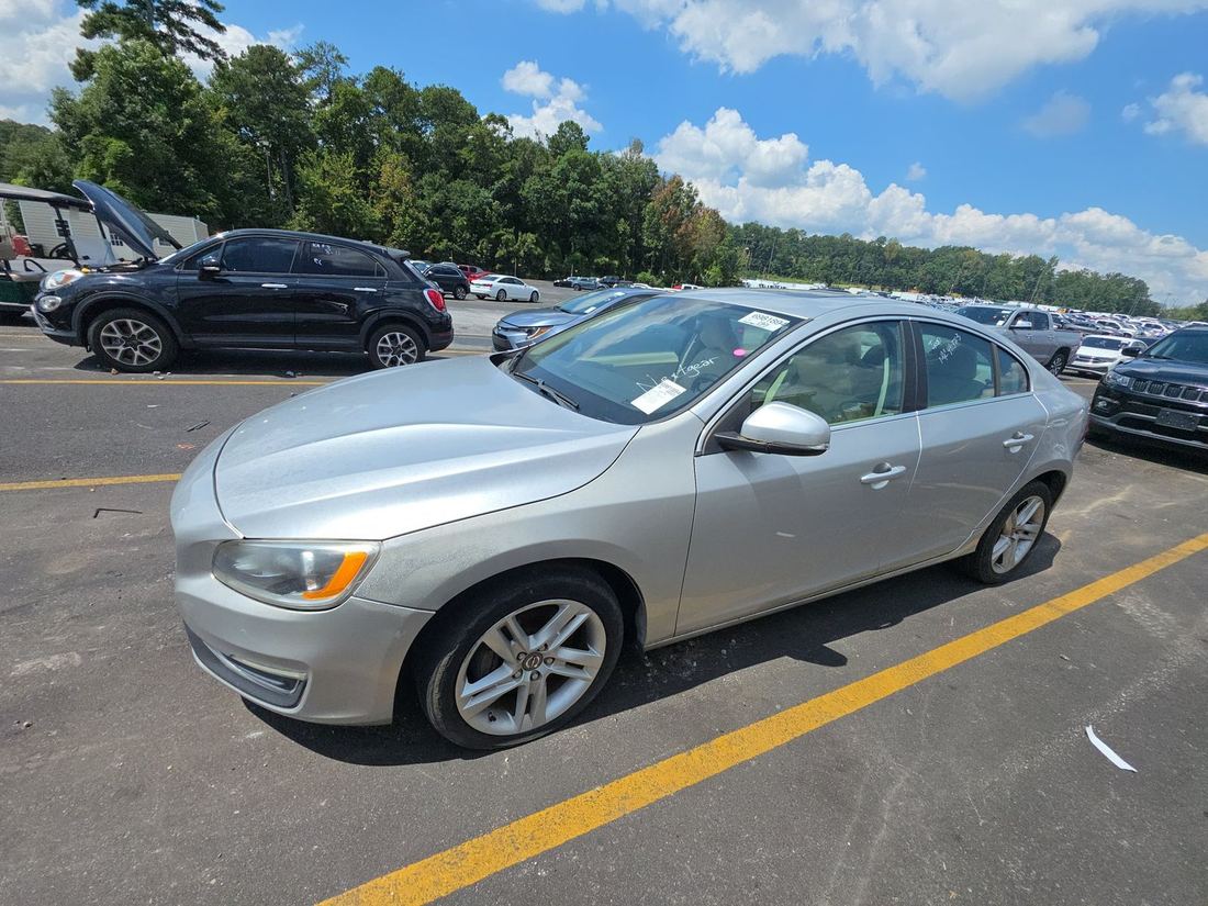 2014 VOLVO S60