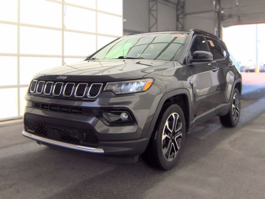 2023 JEEP Limited
