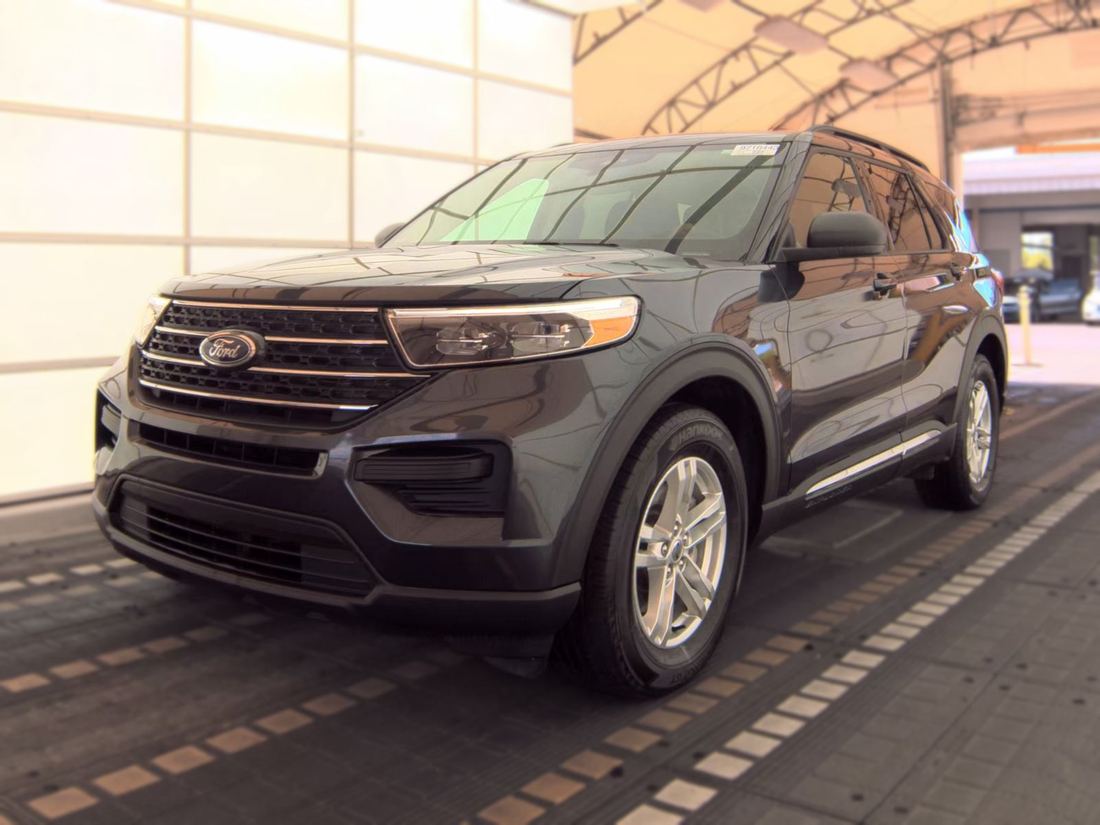2023 FORD XLT