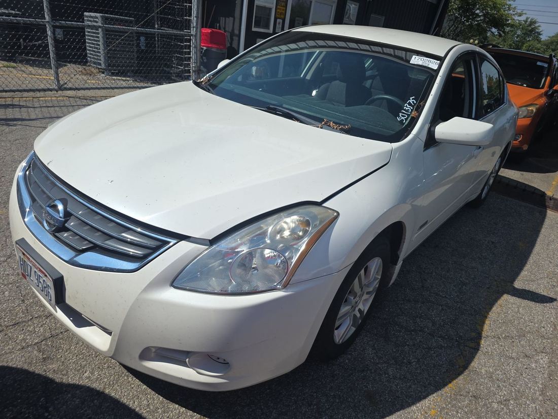 2010 NISSAN Altima