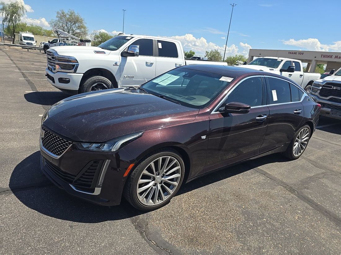 2020 CADILLAC Premium Luxury