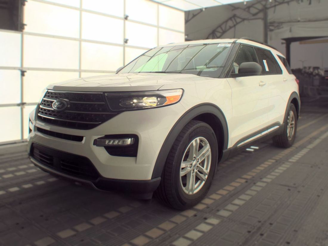 2023 FORD XLT