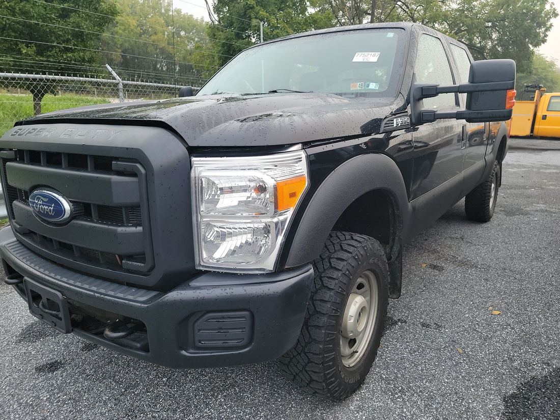2015 FORD Super Duty - Single Rear Wheel