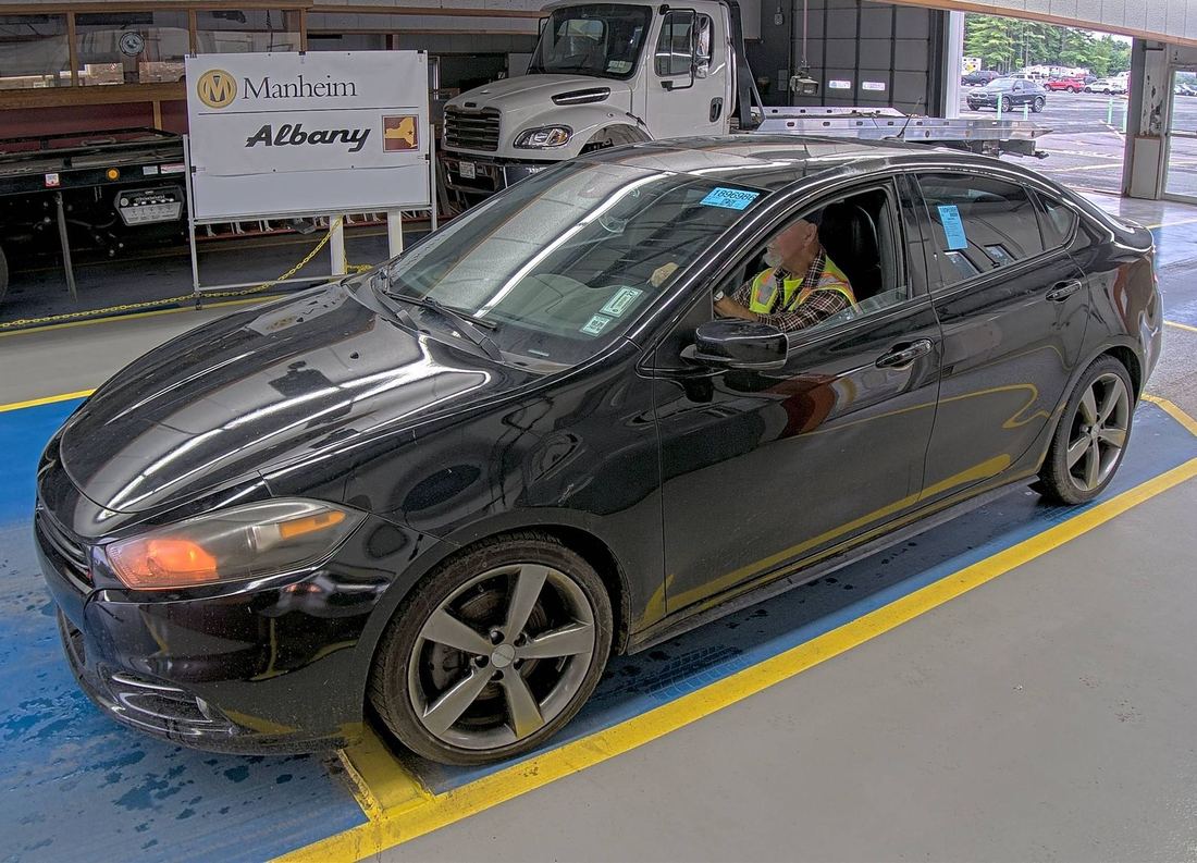 2015 DODGE GT
