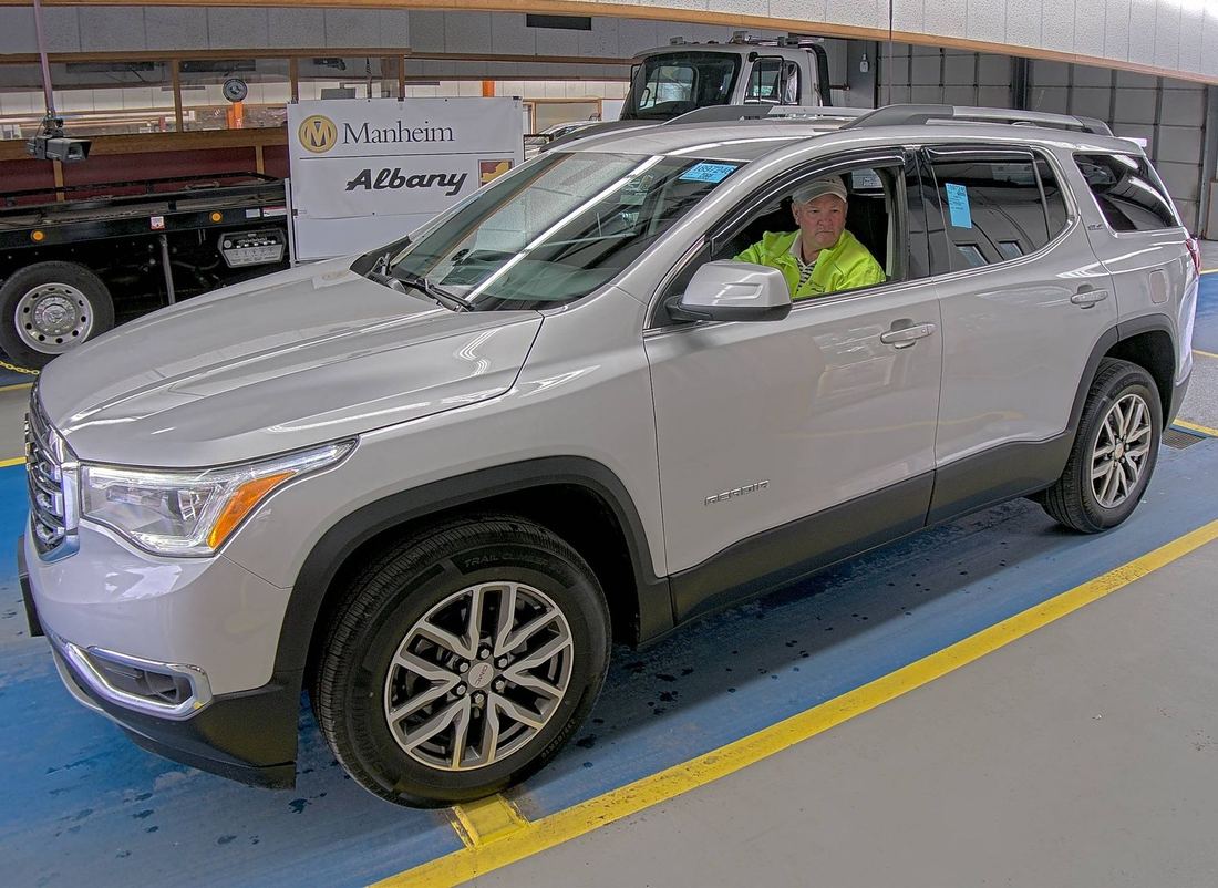 2019 GMC SLE 2