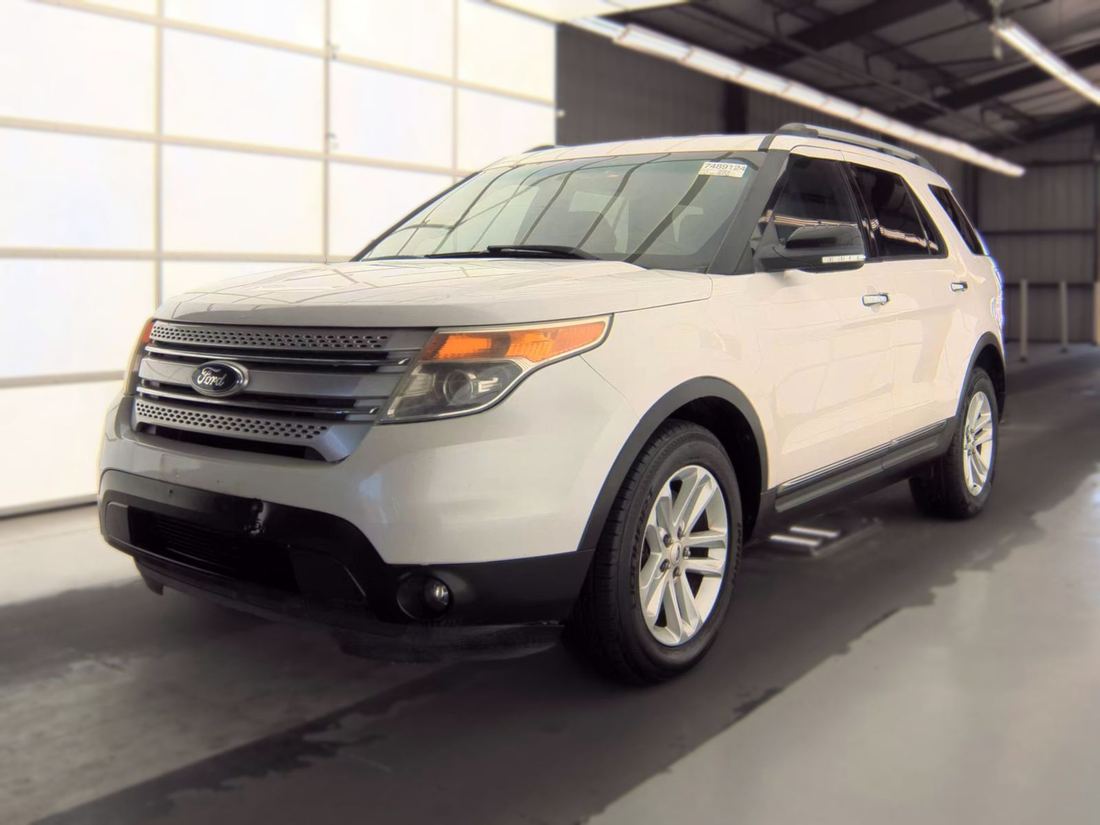 2015 FORD XLT