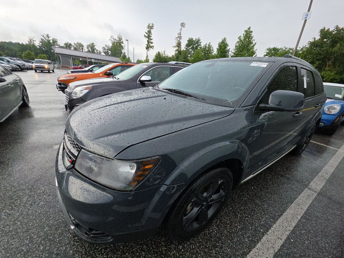2018 DODGE Crossroad (M,U,C)
