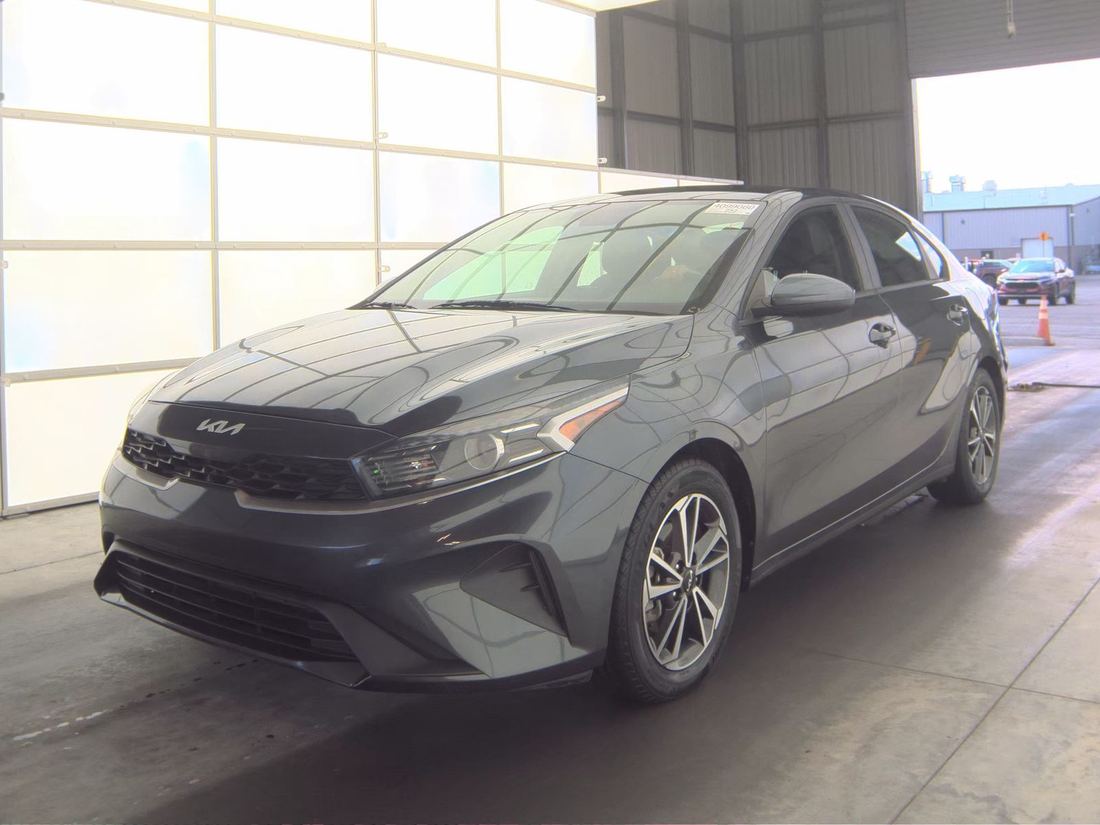 2023 KIA LX, LXS