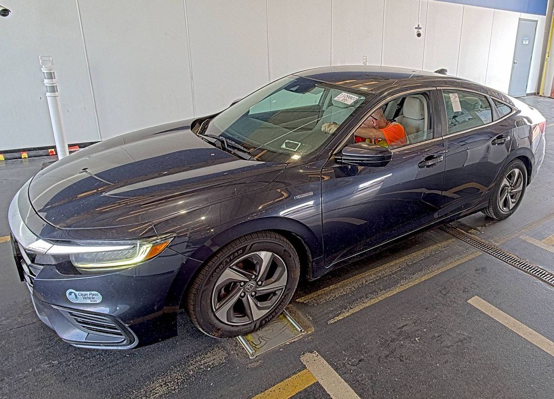 2019 HONDA EX