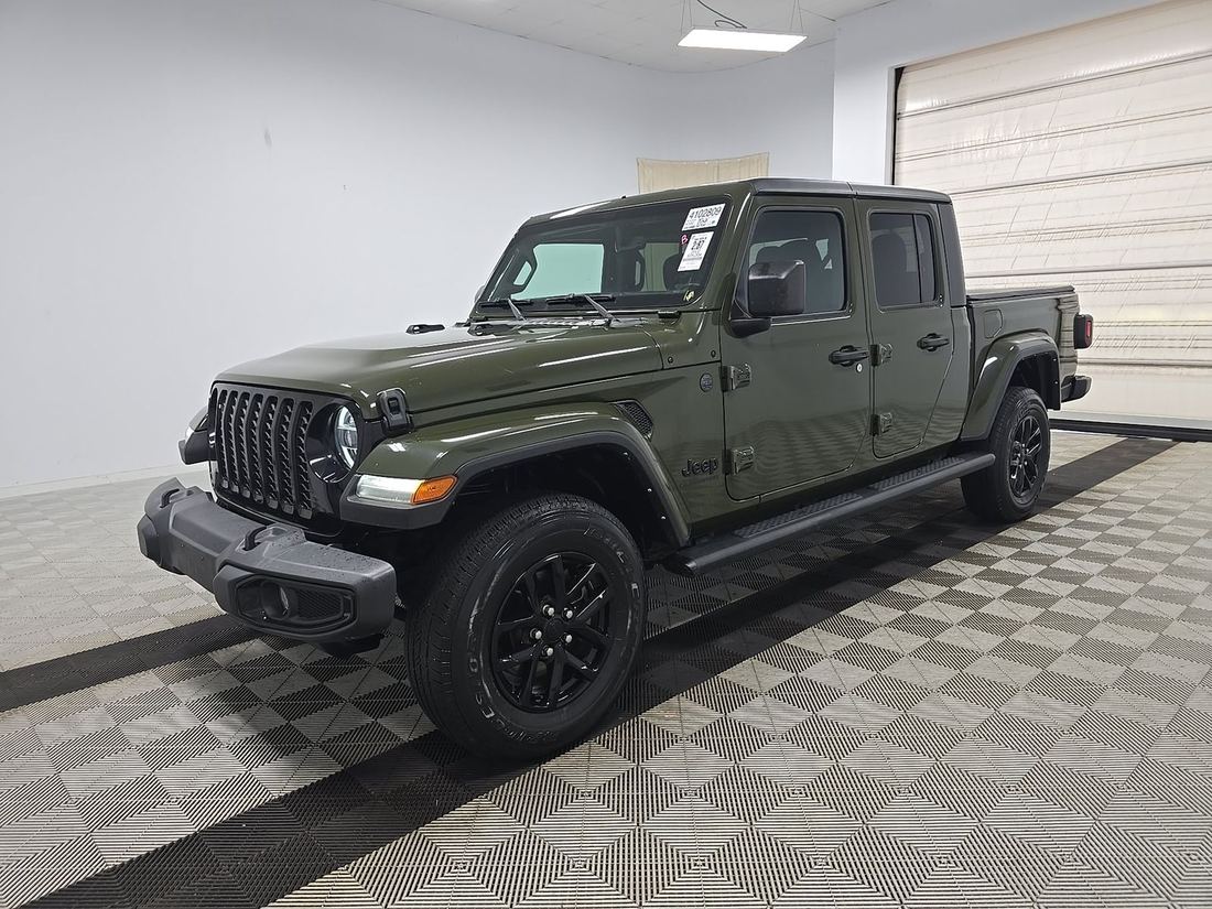 2022 Jeep Sport