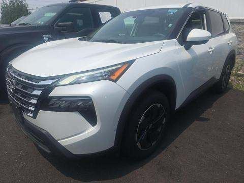 2024 Nissan SV