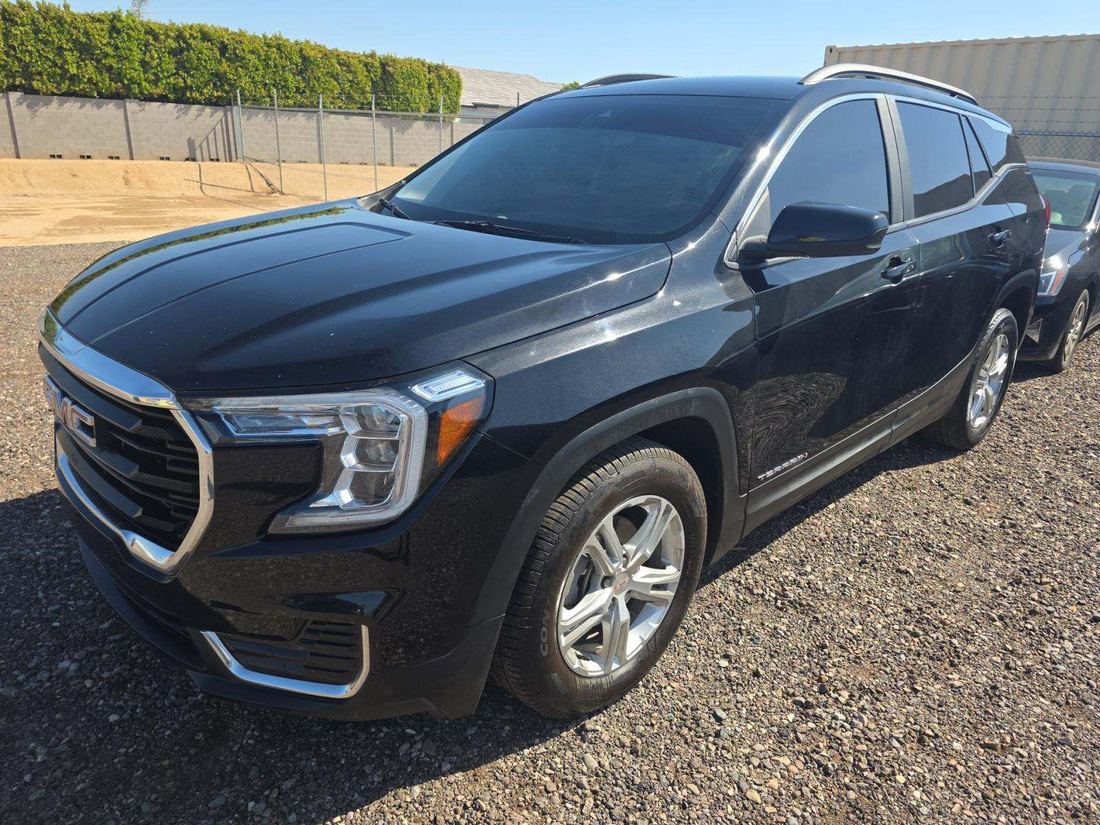 2022 GMC SLE