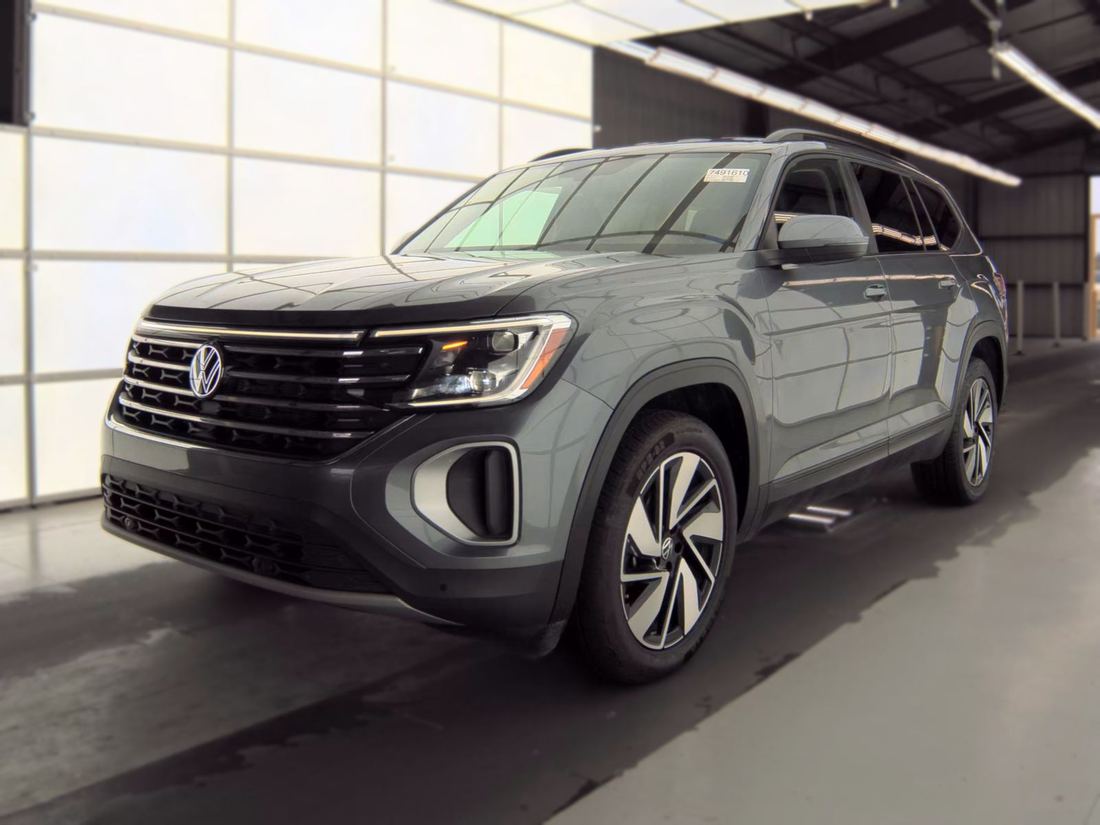 2025 VOLKSWAGEN 4Motion SE