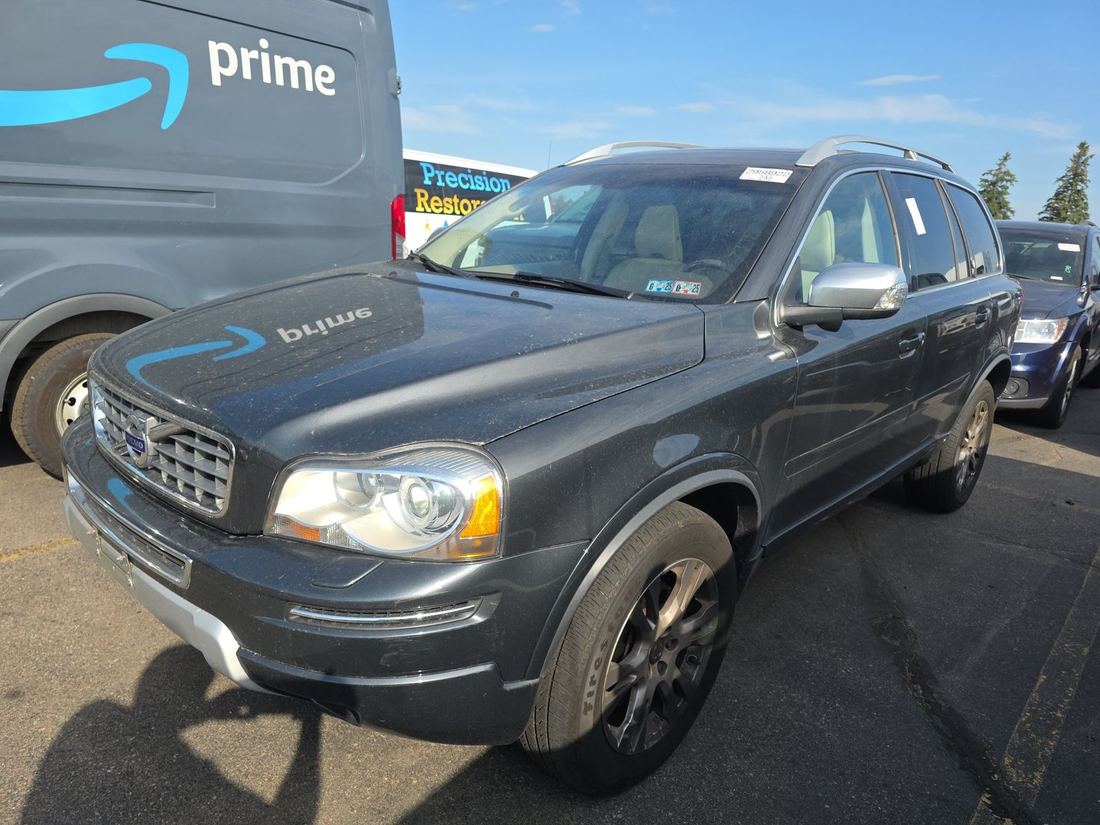 2013 VOLVO XC90