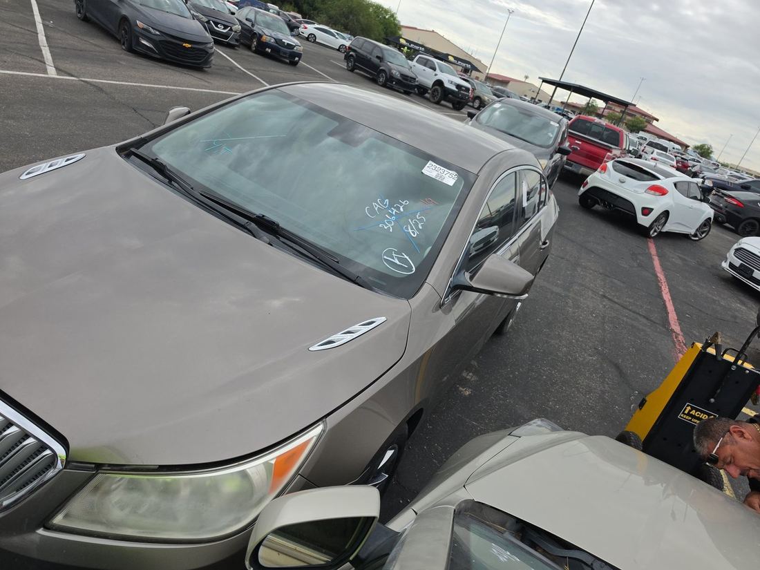2010 BUICK CXL