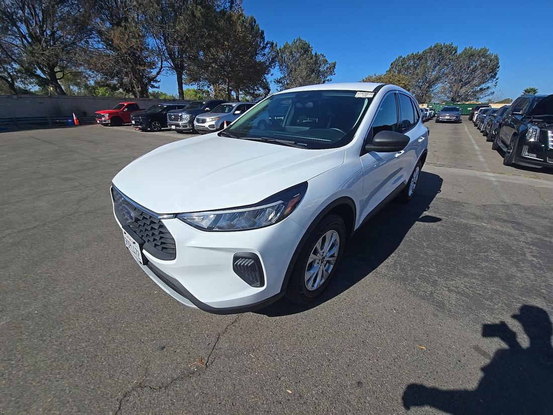 2023 FORD Active