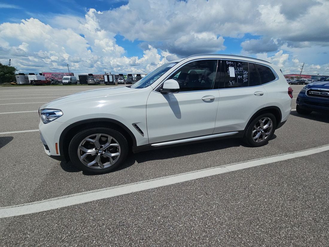 2021 BMW sDrive30i