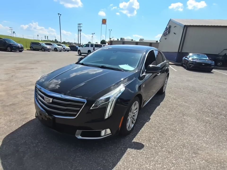 2019 Cadillac Luxury