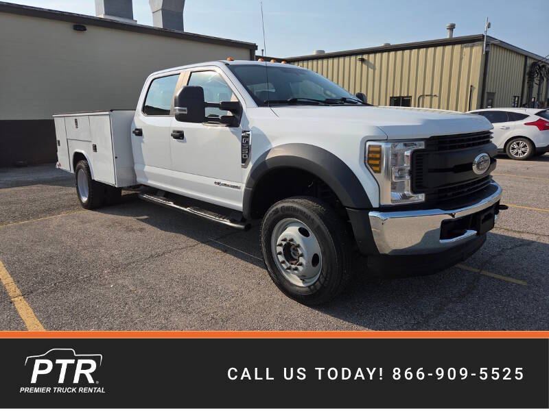 2019 Ford Super Duty - Dual Rear Wheel