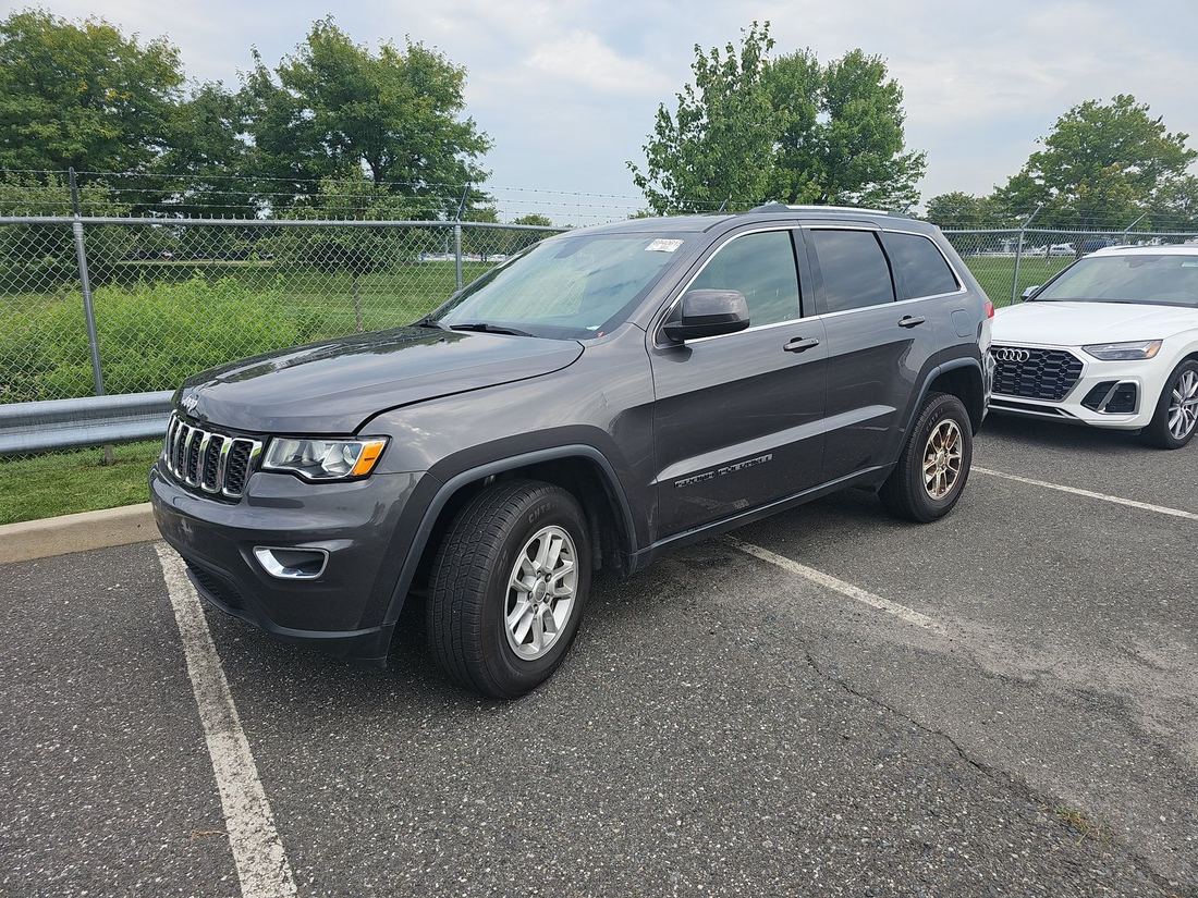 2019 Jeep Laredo