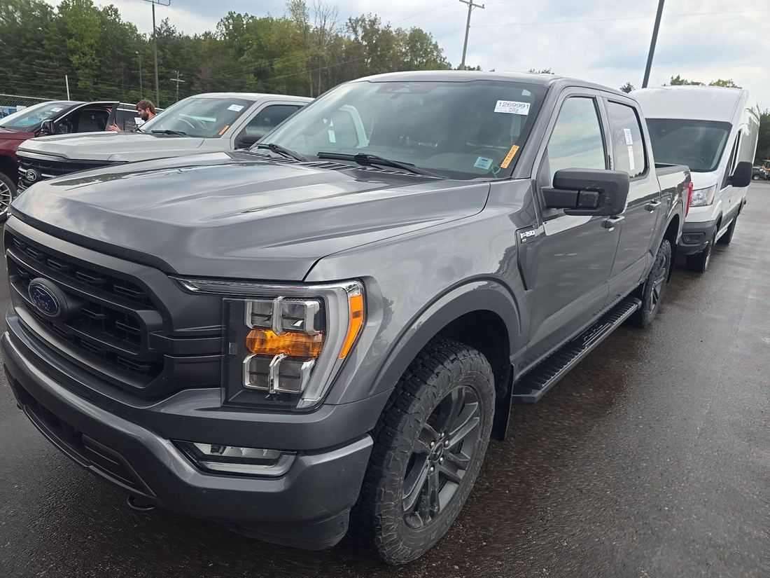 2023 Ford SuperCrew