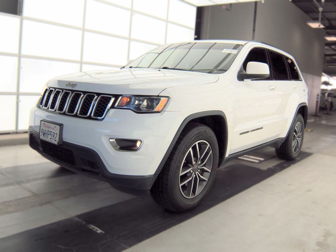 2019 JEEP Laredo