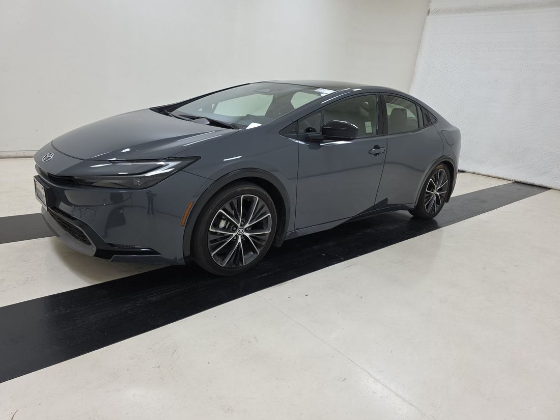 2024 TOYOTA 60 Series