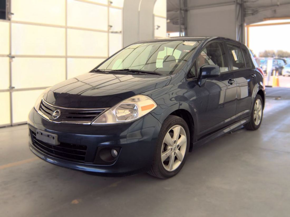 2012 NISSAN Versa