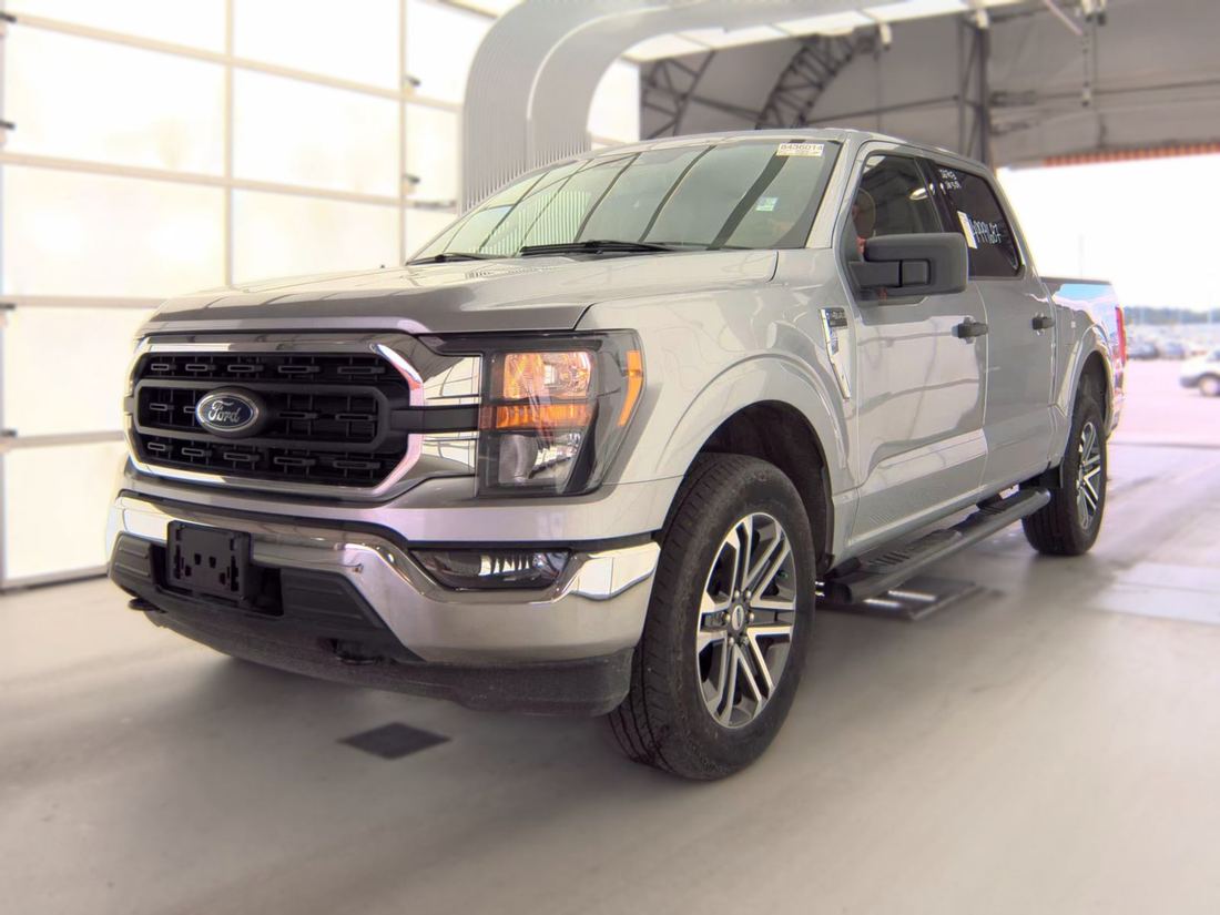 2023 Ford SuperCrew
