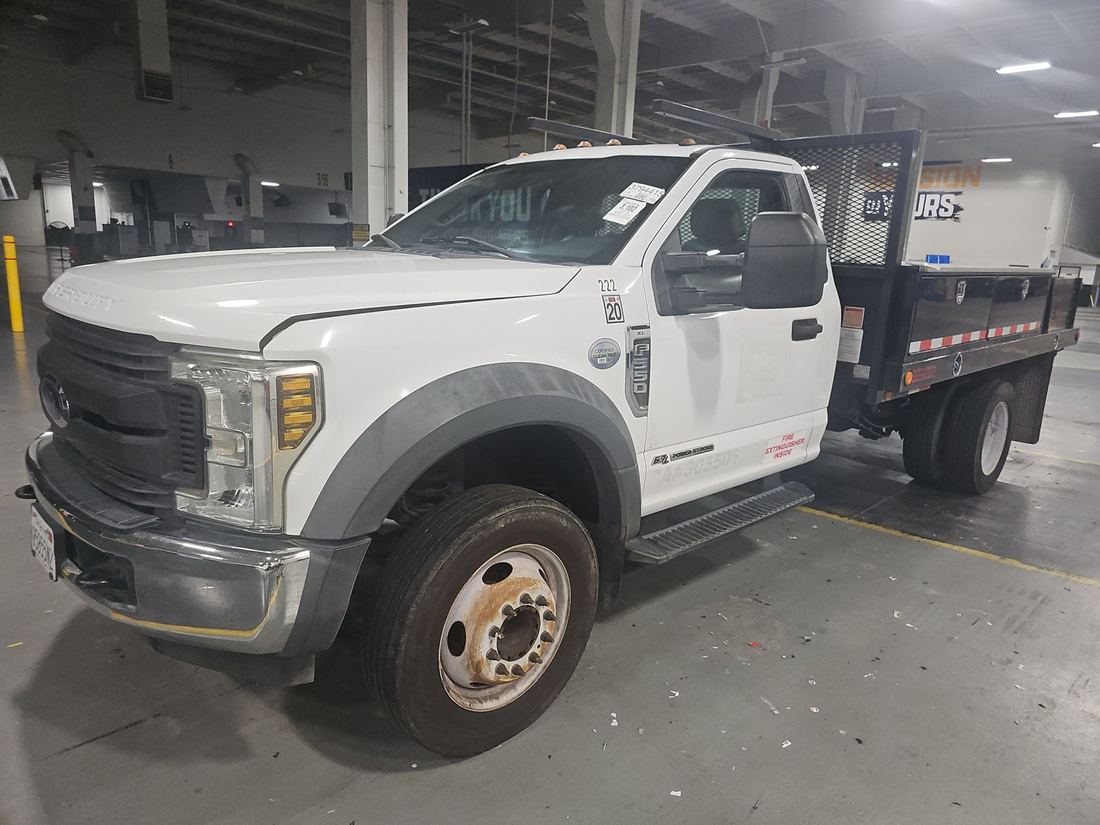 2018 Ford Super Duty - Dual Rear Wheel