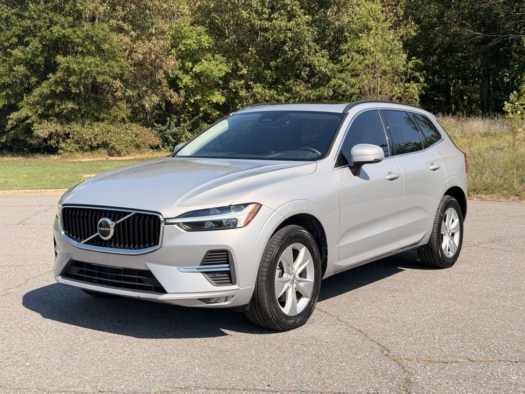 2022 Volvo Momentum (excl S60)