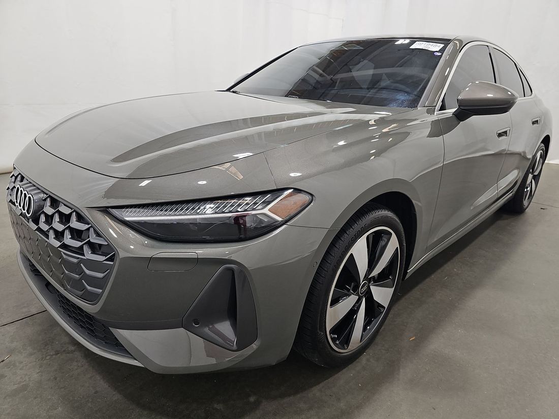 2025 Audi quattro Premium Plus