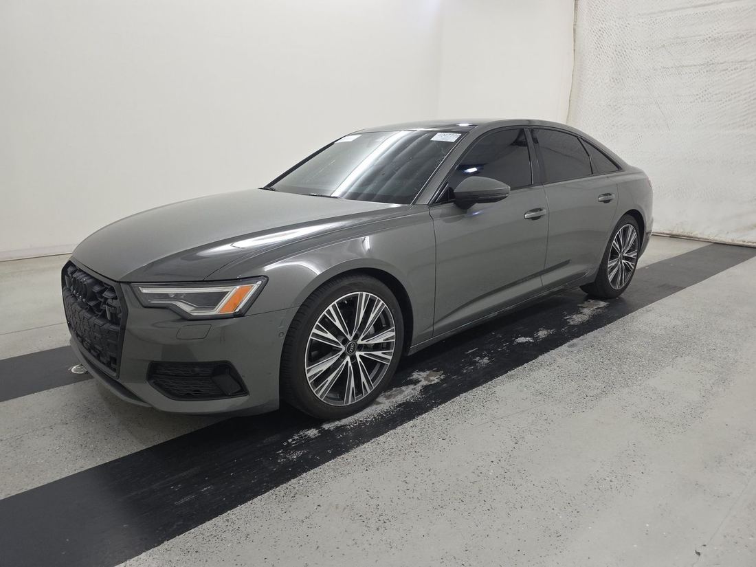 2024 Audi quattro Premium