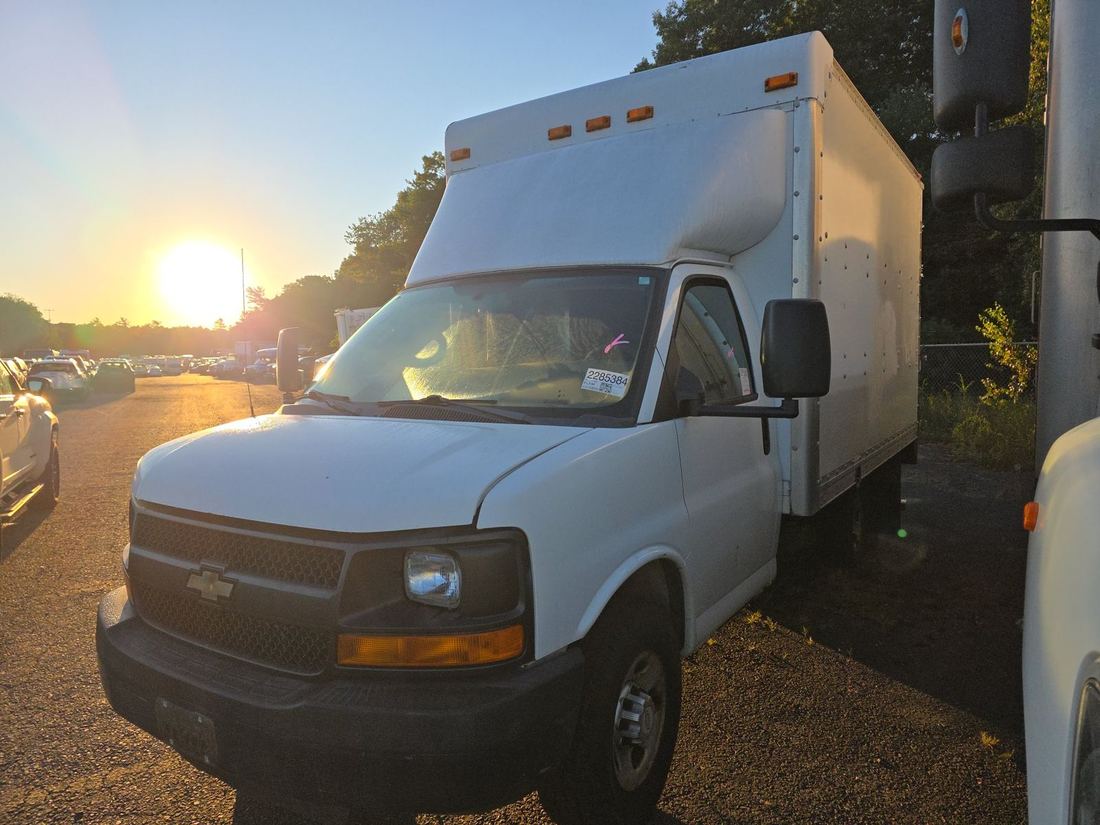 2010 CHEVROLET 3500 Cutaway