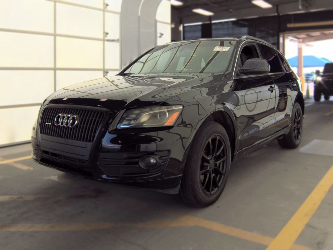 2012 AUDI Premium Plus