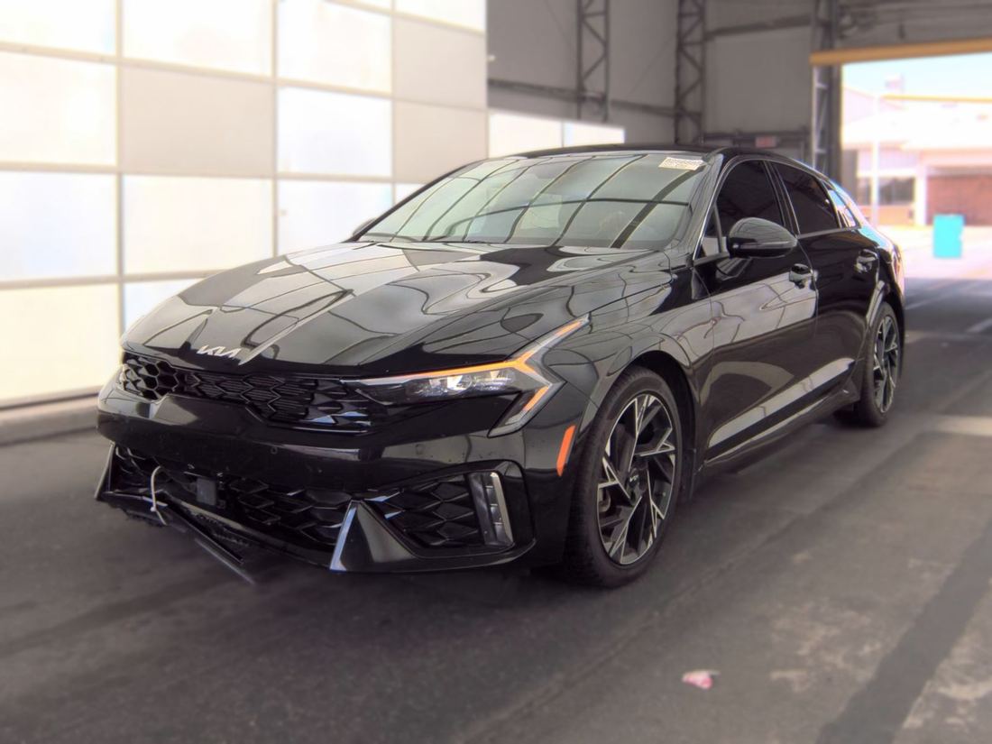 2025 KIA GT-Line