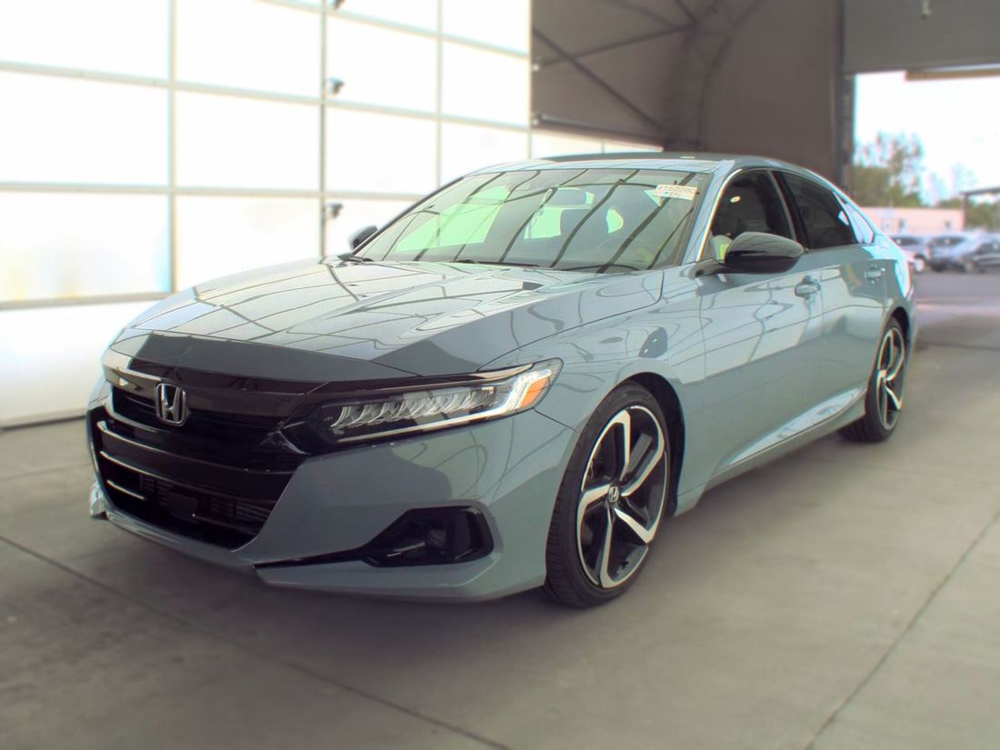 2022 HONDA Sport