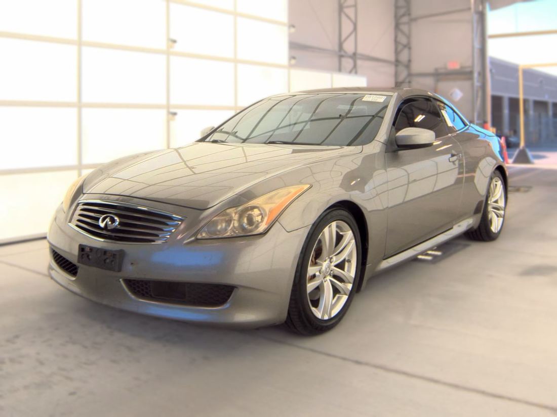 2009 INFINITI G37