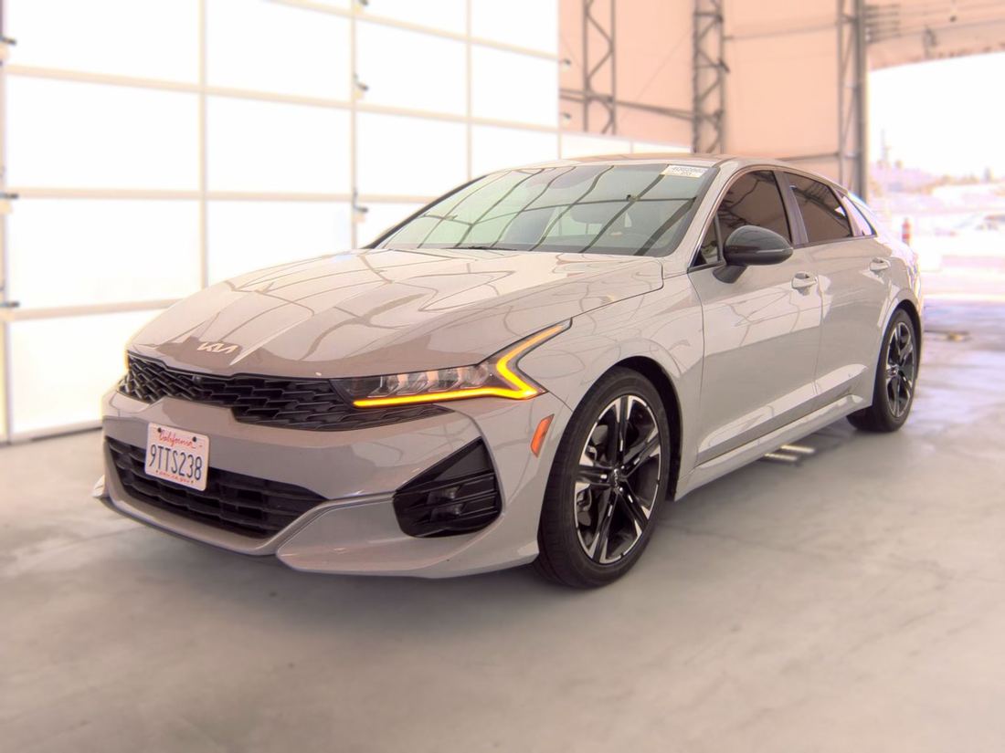 2022 Kia GT-Line