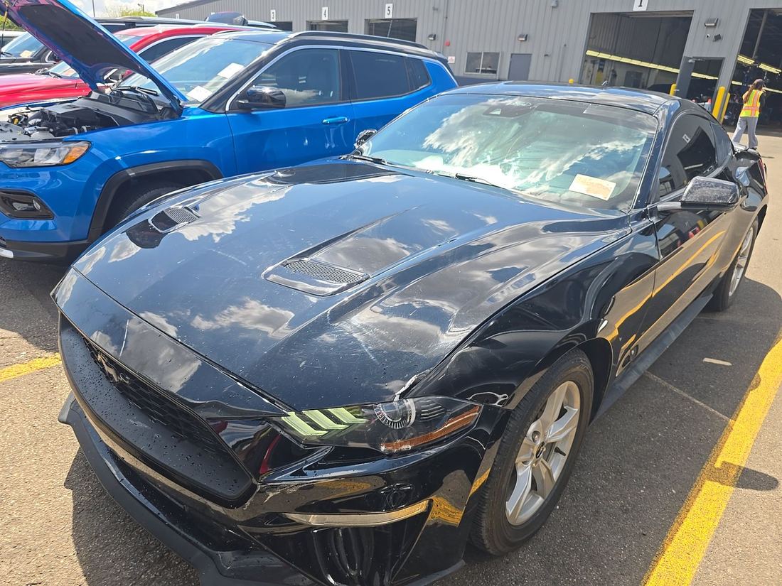 2021 FORD I4 Coupe