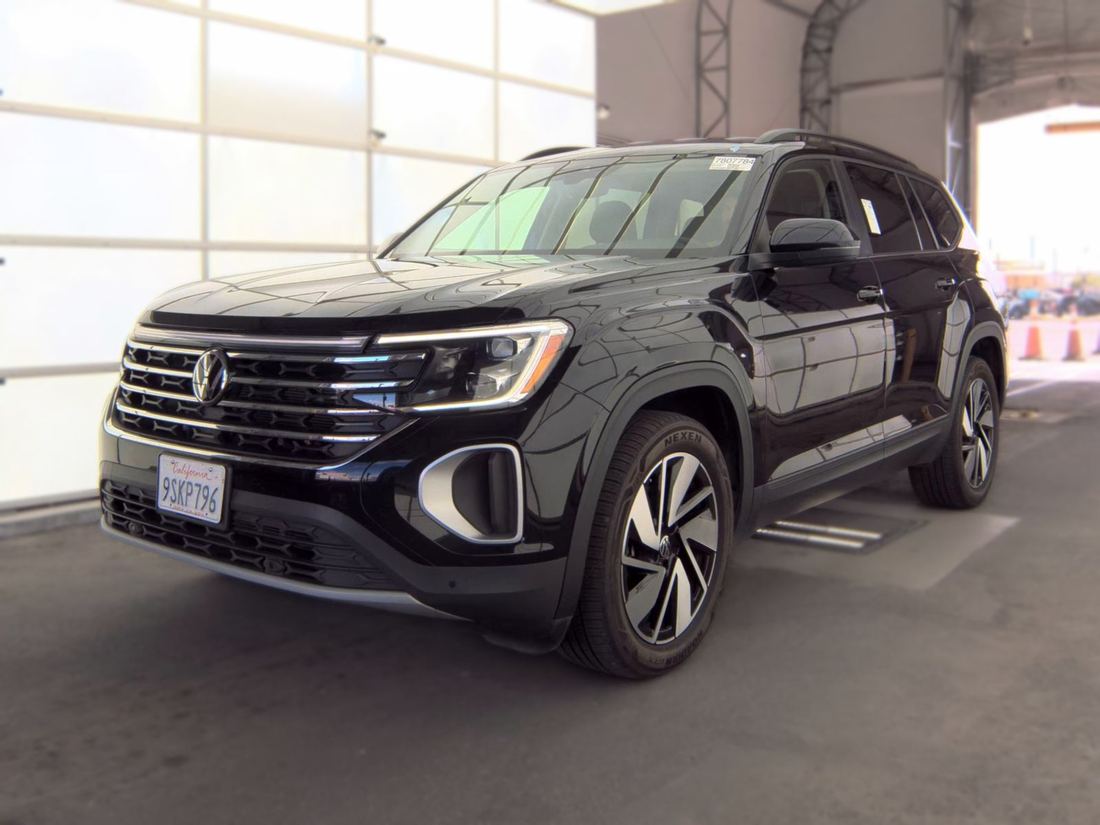 2025 VOLKSWAGEN 4Motion SE