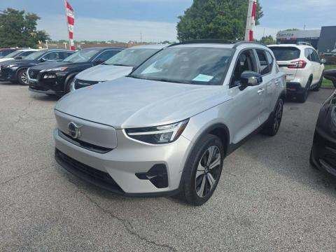 2023 Volvo Plus Dark
