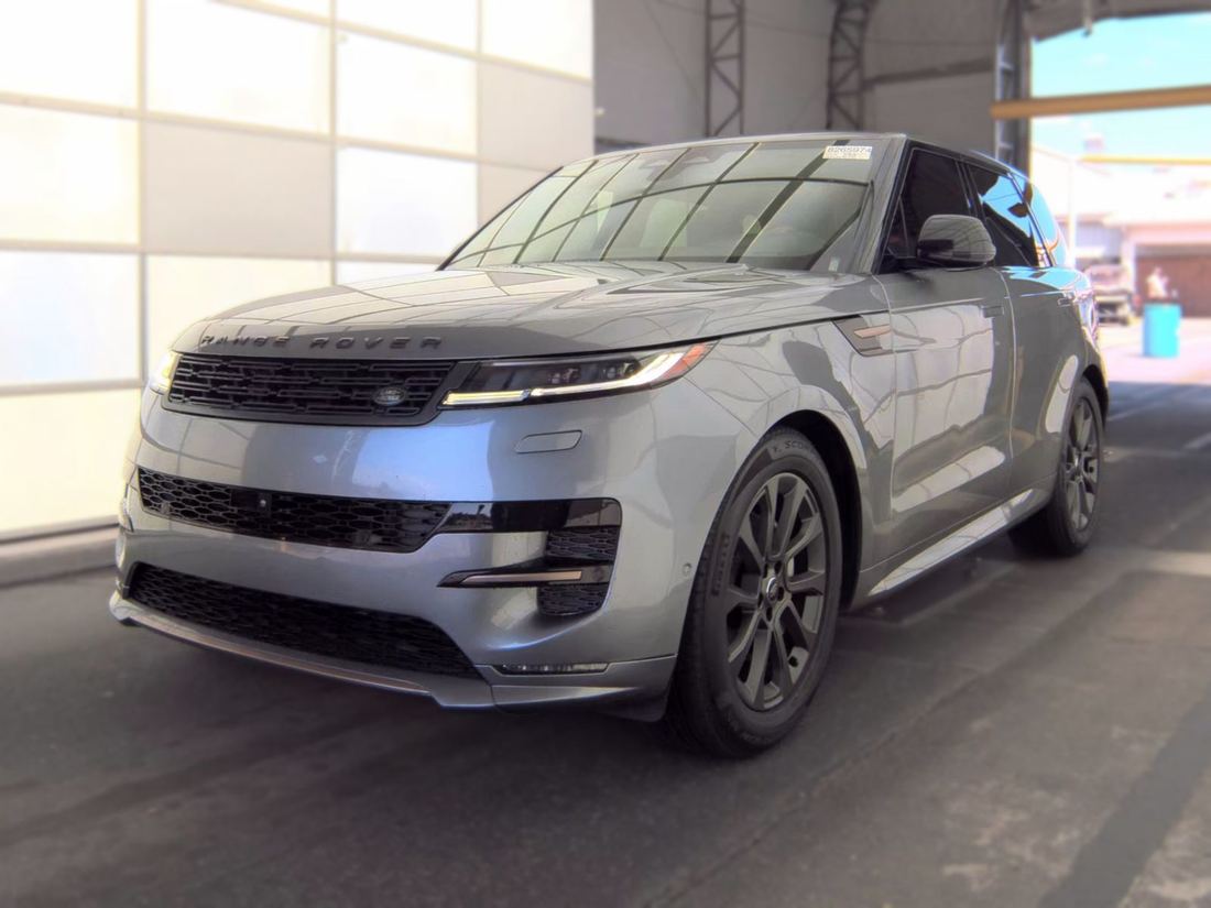 2025 LAND ROVER P460e Dynamic SE